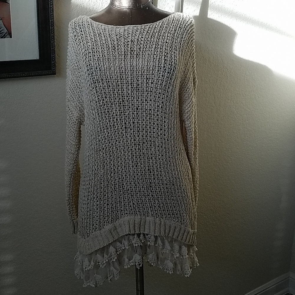 Anthropologie Entro Tunic Sweater Lace Trim